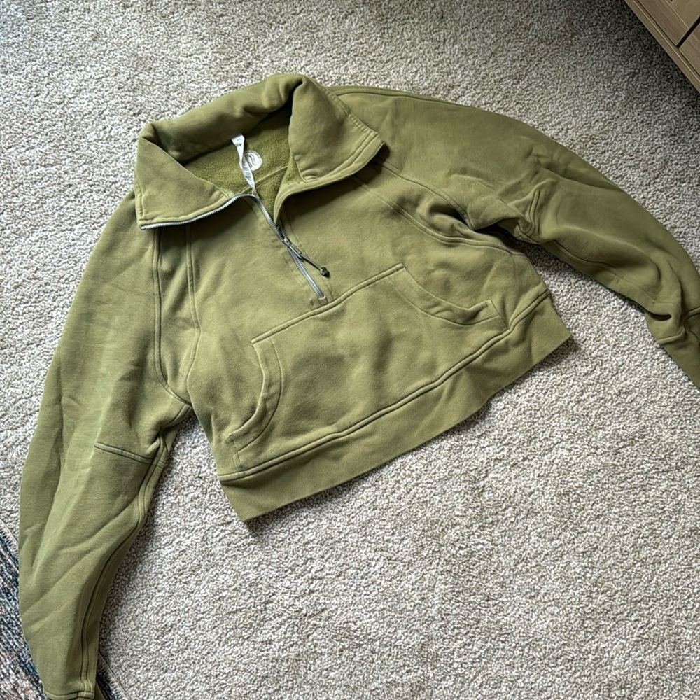 Lululemon scuba funnel neck half zip sweatshirt